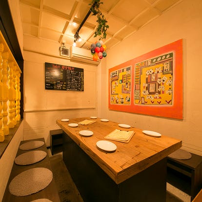 ゆったり個室 神戸元町 トアロードの居酒屋でおすすめ 人気の完全個室 ソファー席など ぐるなび