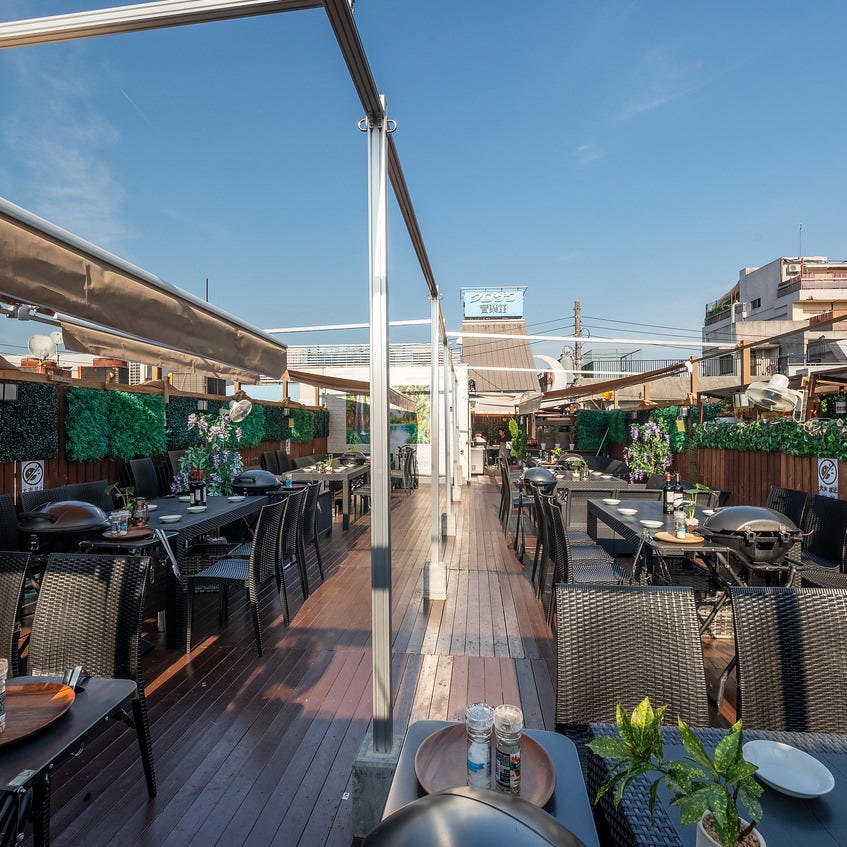 屋上手ぶらBBQビアガーデン TERRACE GARDEN 8848 席 - 楽天ぐるなび