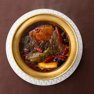 和牛と薬膳スープ HESTIA GINZA(ヘスティア銀座)_滋養豊かな薬膳スープ