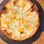 4種チーズのクワトロ・フォルマッジョ