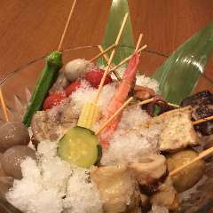 【かき氷おでん】 夏の名物かき氷おでん。暑い日に是非