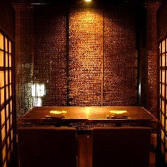 ご友人や同僚とゆっくりお食事やデートに気軽に使えるお席あり★