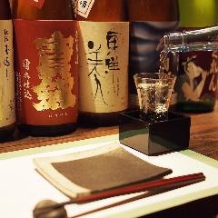 全国各地より定番から通好みまで、厳選日本酒を揃えました