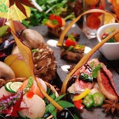 素材、味はもちろん、見た目にもこだわるから、五感で楽しめる
