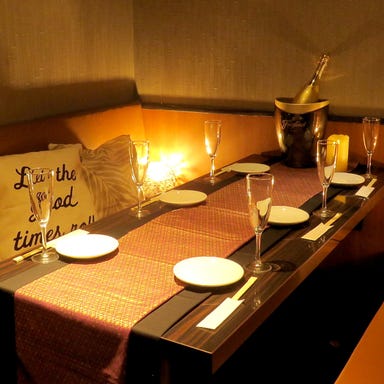 Light House 横浜店_デジタルアクアリウムが彩るお祝い