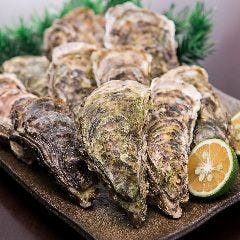 お食事の方も、お酒を飲まれる方も美味しく楽しめるお料理。