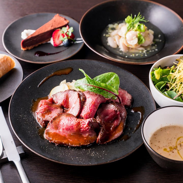 Menu Marunouchi 丸の内ランチコース 平日限定 メインが選べてデザートまでついたコスパ抜群コース の詳細 Eric S By Eric Trochon 丸の内 ワイン ぐるなび
