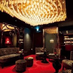 銀座レカン_懐かしさと心地良さ漂うBAR