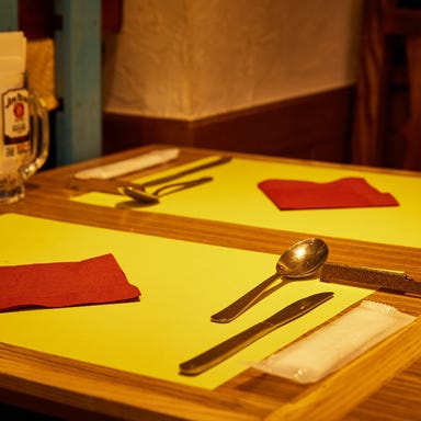 ビストロ食堂 ブラッスリ オ ミエール_ビストロ料理がお出迎え記念日誕生日