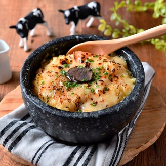 横浜テラス 横浜西口駅前店 メニュー ラクレットチーズ ぐるなび