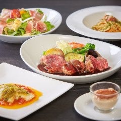 地元のお魚やお肉にお野菜もたっぷりドリンクバー付のコース