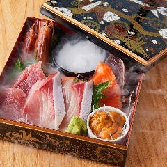 刺身玉手箱(厚切り刺身５種盛り)