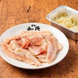 「トントロチーズ」女性におすすめ！トントロにチーズを絡めて召し上がってください。