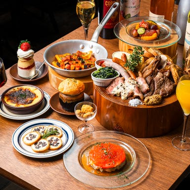 Italianbar THE ATTACHMENT 横浜鶴屋町店_五感を刺激する新感覚イタリアン