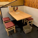テーブル席（4名様でご来店時）※テーブル席は連結して11名様までご利用可能です。