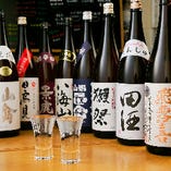 魚料理にはやっぱり日本酒！豊富な日本酒をご用意しております。毎週プレミア日本酒を入荷します。