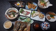 8800円（税込）おまかせコース。