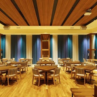 鶏飯 郷土料理 愛かな_テーブル席(1~4名様×22卓)