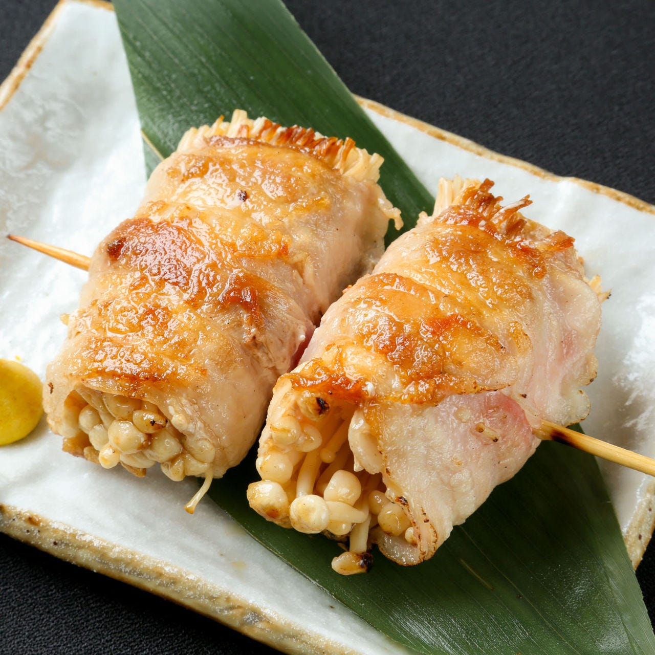 エノキの豚バラ巻き　350円