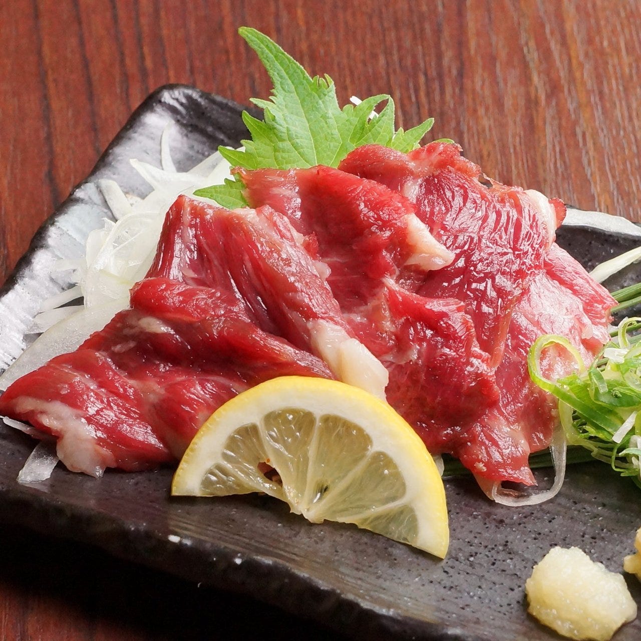 馬刺し赤身