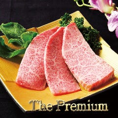 【薩摩牛 極】きめ細かな霜降りととろける脂の甘みが格別です。