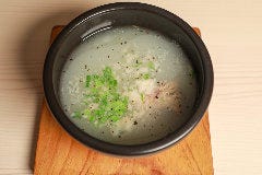 京の焼肉処 蓮蔵_自家製黒毛和牛テールスープ