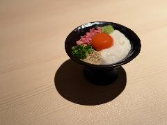 京の焼肉処 蓮蔵_【数量限定】【A4特級】とろろ山葵ユッケ