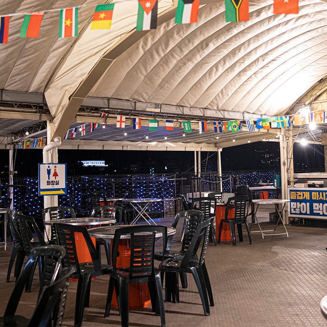 韓国ドラム缶焼肉 ビアガーデン In 京都八坂 祇園 ビアガーデン ぐるなび