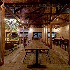 グランピング肉バル Fun Space Diner なんば なんば 難波 カフェ ぐるなび