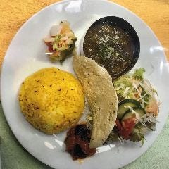 WaiWai Restaurant＆Bar