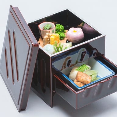 桜宿膳料理 京・嵐山 錦_【桜宿膳:お手軽コース】ランチ全9品 9,800円