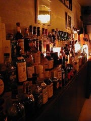 Bar Piece of Dream