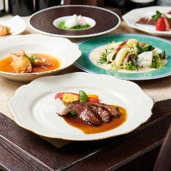 旬の食材とイタリアワインのお店 アルソリートポスト 