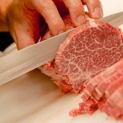 鮮度抜群の美味しさをお約束♪職人が毎日必要な分だけ手切り！