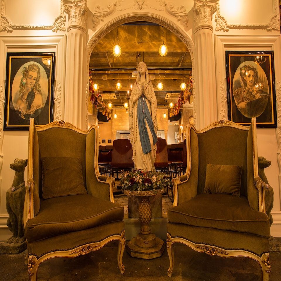 原宿solomons ソロモンズ 本店 店内 ぐるなび