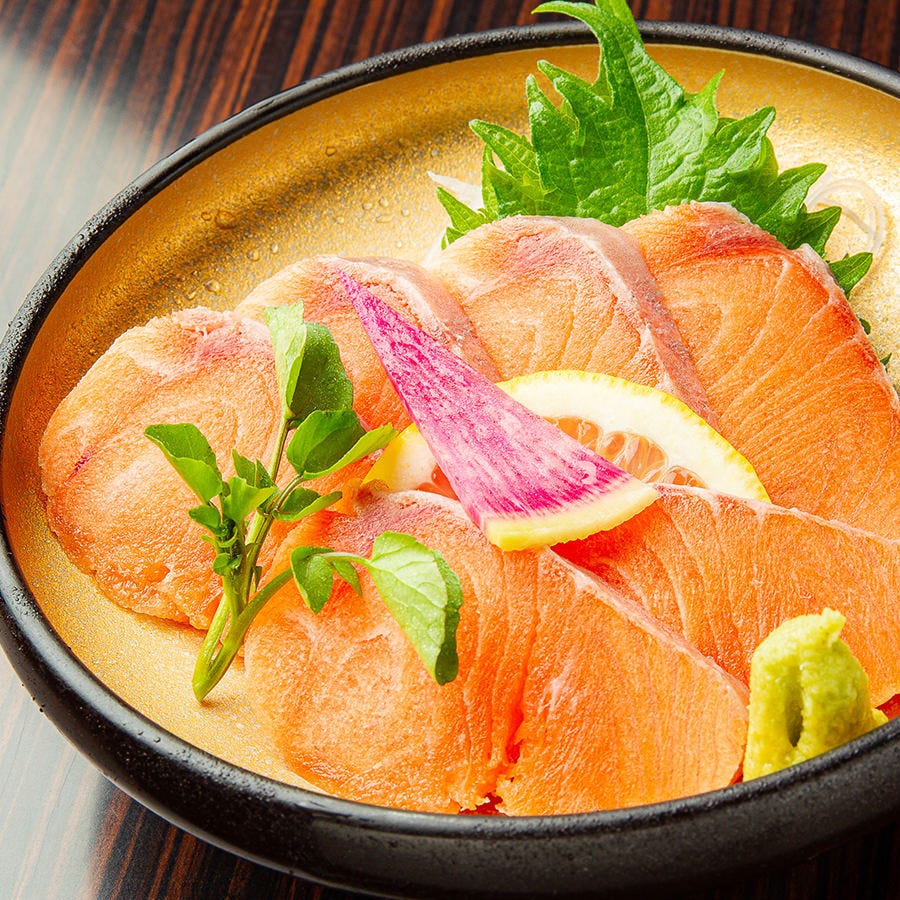 魚屋直営の北海道海鮮居酒屋 魚勢 すすきの 写真 ぐるなび