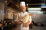 [熟練の職人技]
匠技で作る刀削麺は種類豊富でｵｰﾀﾞｰ率高！