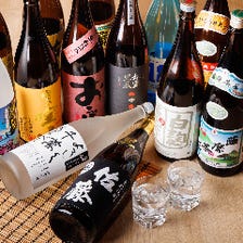 多彩な焼酎や日本酒の数々