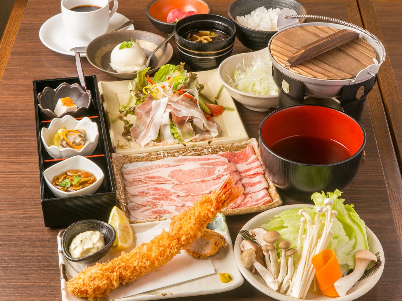 金華豚料理平田牧場極kitte丸の內店相片 丸之內 烤豬肉菜餚 Gurunavi 日本美食餐廳指南