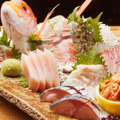 産地直送の新鮮な魚と厳選された食材をご提供します。体にも◎