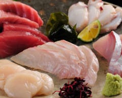 その日仕入れた新鮮！ お造り盛り合わせ1,200円