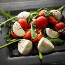 ［受賞ピッツァとワイン］SALVATORE CUOMO＆BAR 千里中央の画像