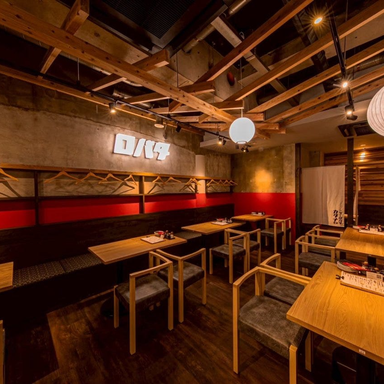 ニューロバタ カタナ食堂 天神西通り店_テーブル貸切20名様~OK!
最大36名様の大宴会も承ります