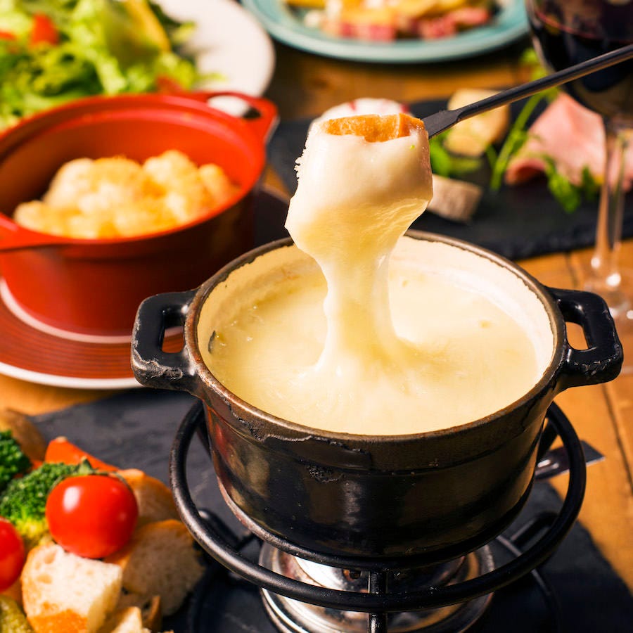 おひとり様フォンデュ 名物チーズフォンデュを個々プレートで 2 5h飲放 スイーツ付全6品プランの詳細 Cheese Dish Factory 渋谷モディ店 渋谷 イタリアン イタリア料理 ぐるなび