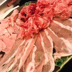 肉バル がぶ飲みワイン サルノコシカケ メニュー サルコシ名物 ぐるなび