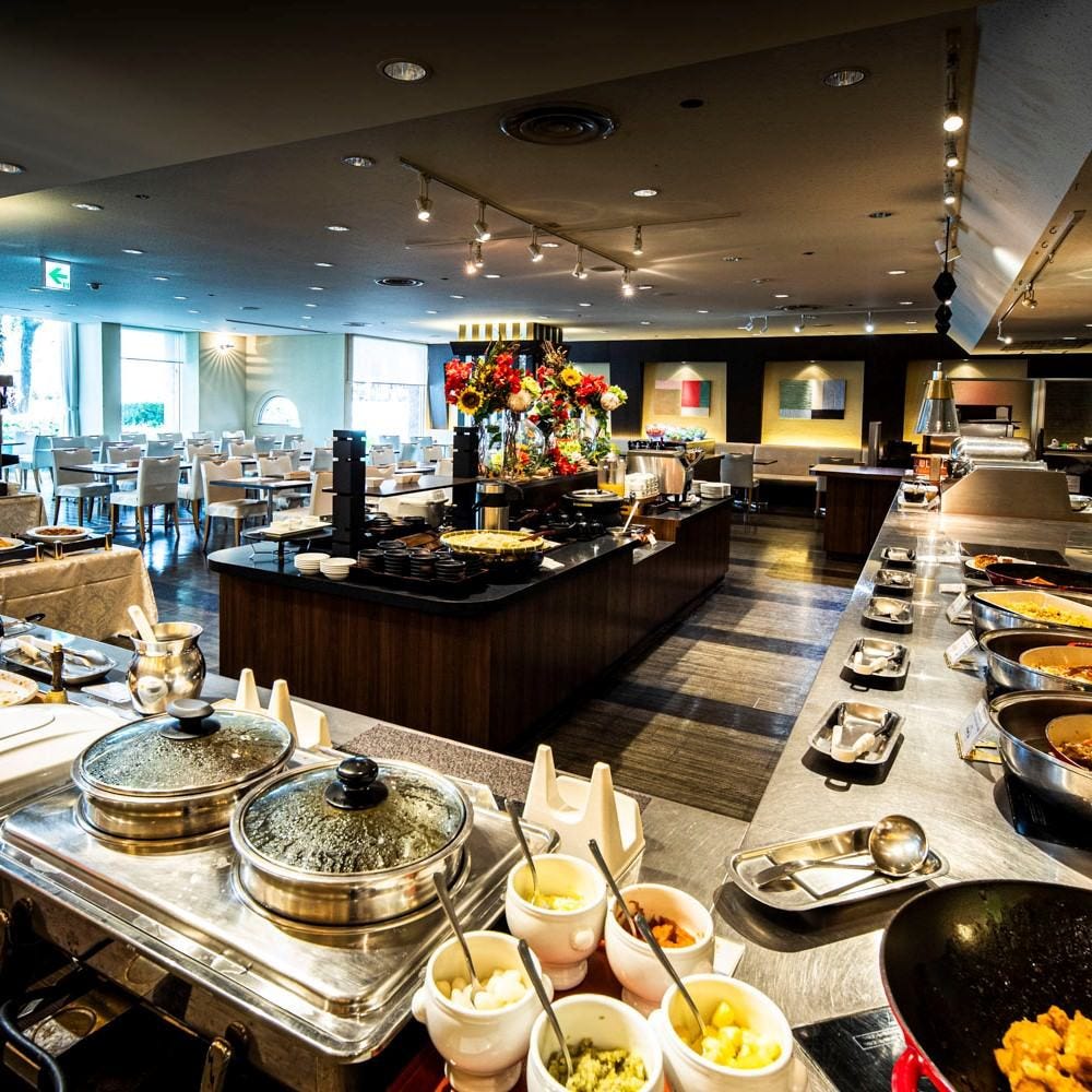 カフェ バイキング シャガール 千里阪急ホテル コース 土日祝ランチ 90分制 和 洋 中 デザートが食べ放題 ぐるなび