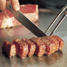 由緒正しき宮崎牛の鉄板焼きステーキ