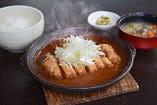 An特製 陶板かつカレー