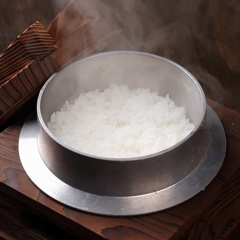 職人技がなすベストな炊き加減。お米の魅力を存分に引き出します