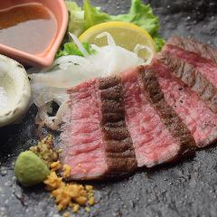山口県黒毛産牛「燦」の藁焼きステーキ